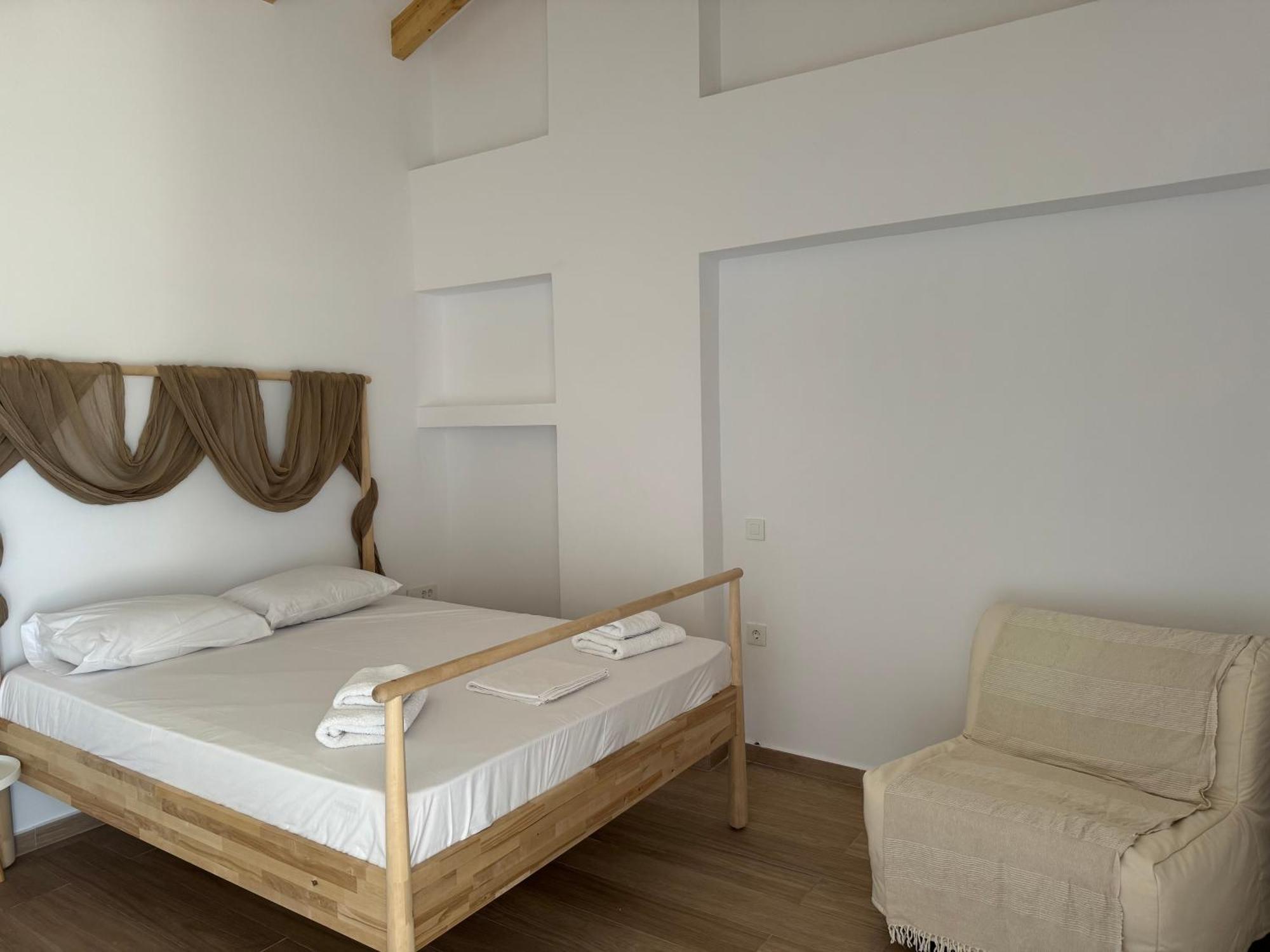 Nikludin Suites & Studios Laganas Exteriör bild