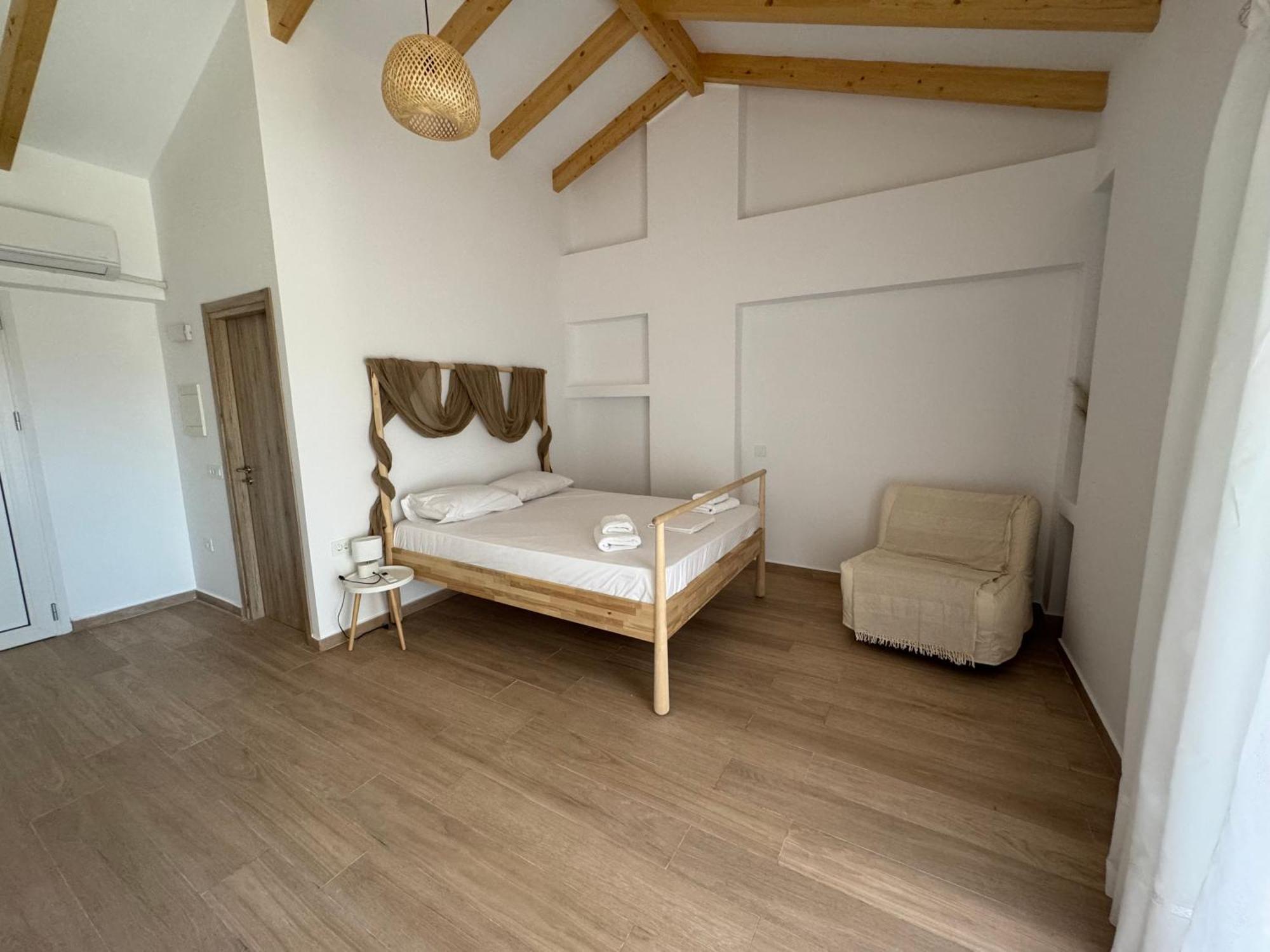 Nikludin Suites & Studios Laganas Exteriör bild