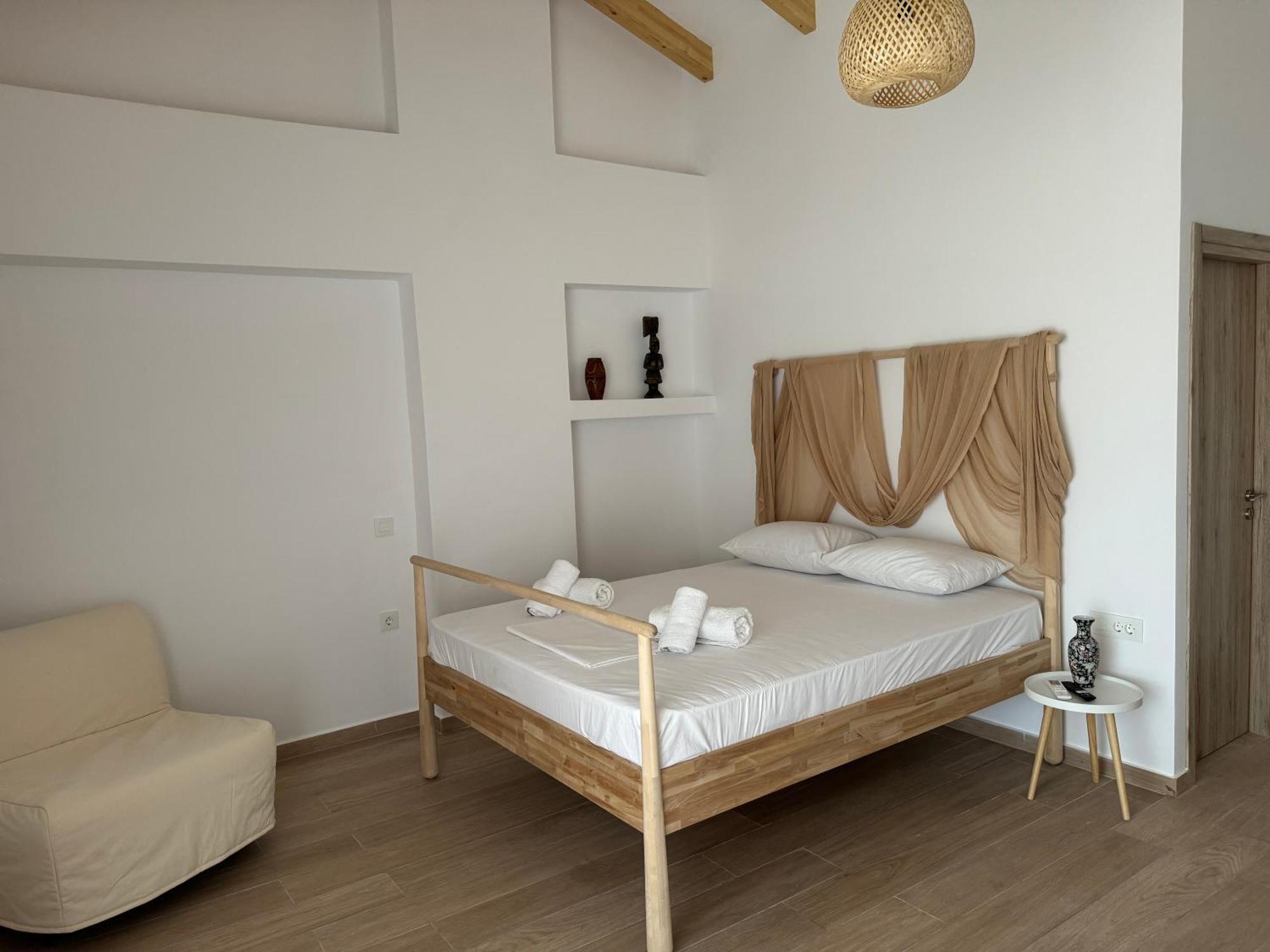 Nikludin Suites & Studios Laganas Exteriör bild